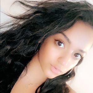 Meet your Posher, Arezu